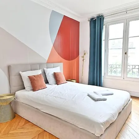 Haussmannien Lumineux Et Central- Ii Apartment *