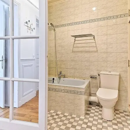 Haussmannien Lumineux Et Central- Ii Apartment Paris
